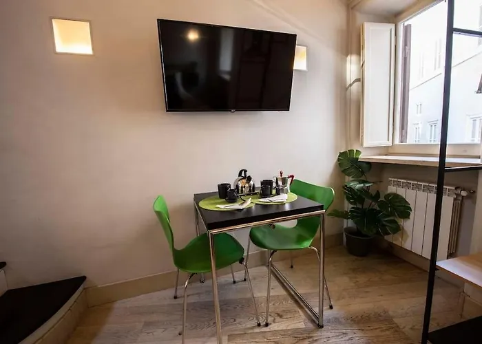 Fram Navona 3 * רומא